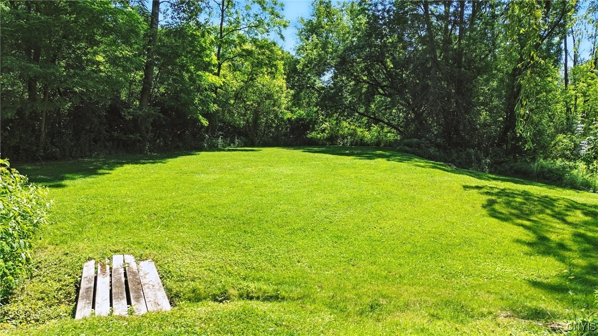 388 Sutton Road Schroeppel, NY 13132 - Photo 14 of 36