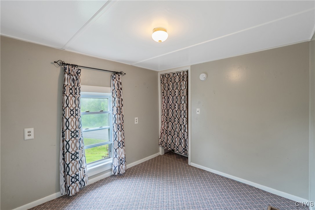 388 Sutton Road Schroeppel, NY 13132 - Photo 26 of 36