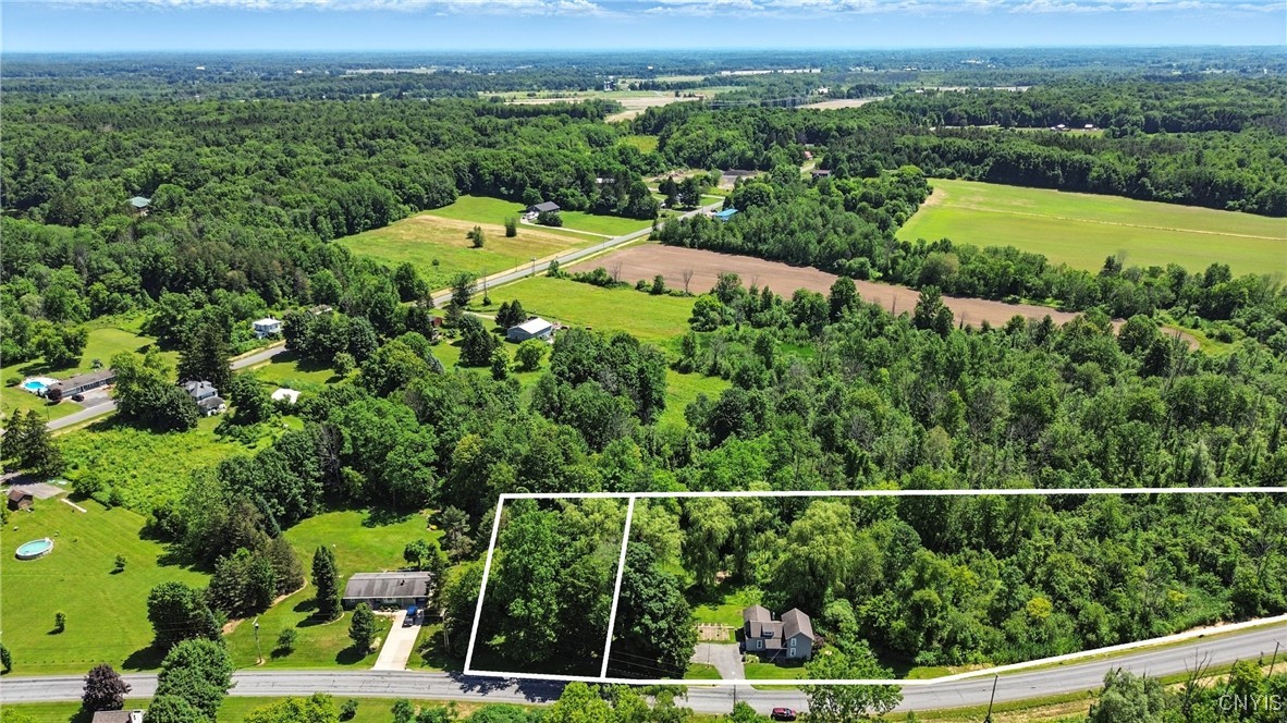 388 Sutton Road Schroeppel, NY 13132 - Photo 3 of 36