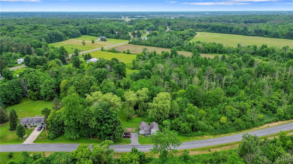 388 Sutton Road Schroeppel, NY 13132 - Photo 33 of 36