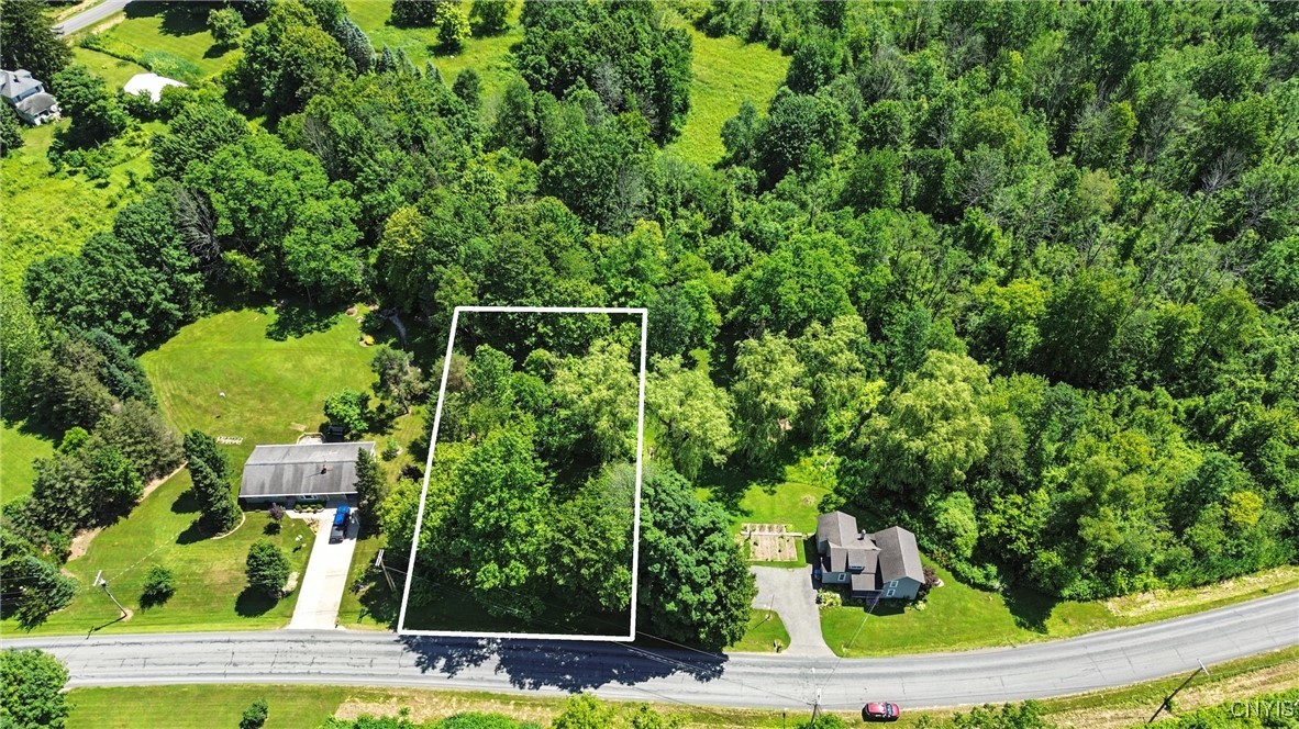 388 Sutton Road Schroeppel, NY 13132 - Photo 7 of 36