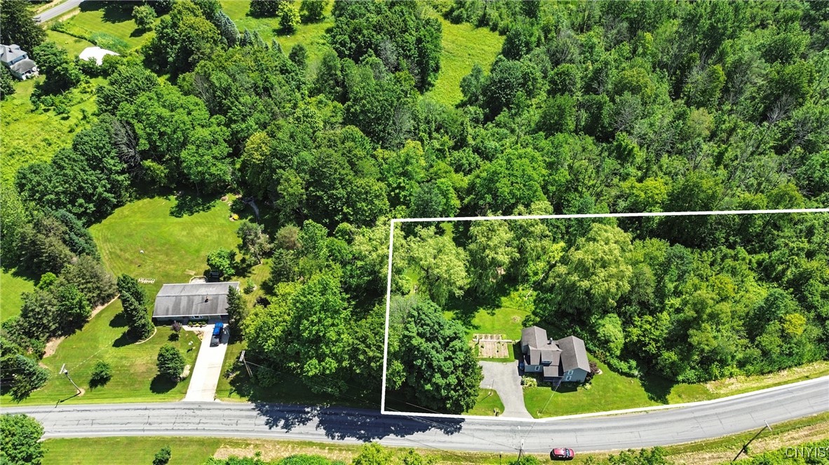 388 Sutton Road Schroeppel, NY 13132 - Photo 8 of 36