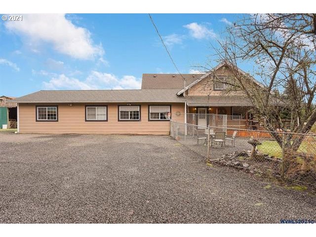 24615 Alpine Road Monroe, OR 97456 - Photo 1 of 32 Gallery Image 1