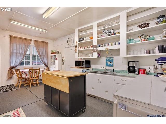 24615 Alpine Road Monroe, OR 97456 - Photo 16 of 32 Gallery Image 16
