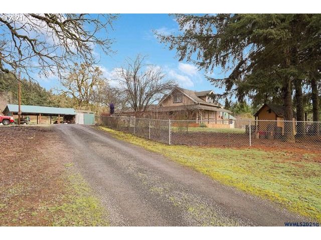24615 Alpine Road Monroe, OR 97456 - Photo 19 of 32 Gallery Image 19