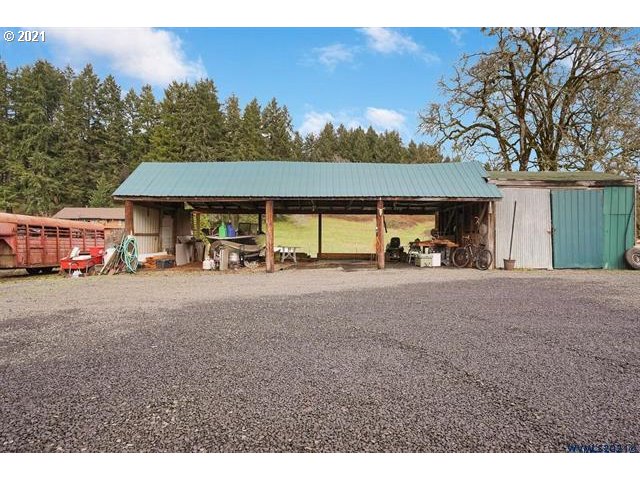 24615 Alpine Road Monroe, OR 97456 - Photo 23 of 32 Gallery Image 23