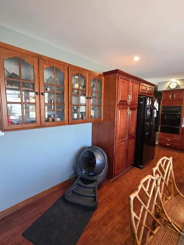 $349,900 | 19 Pasadena Drive, Oswego, IL 60543