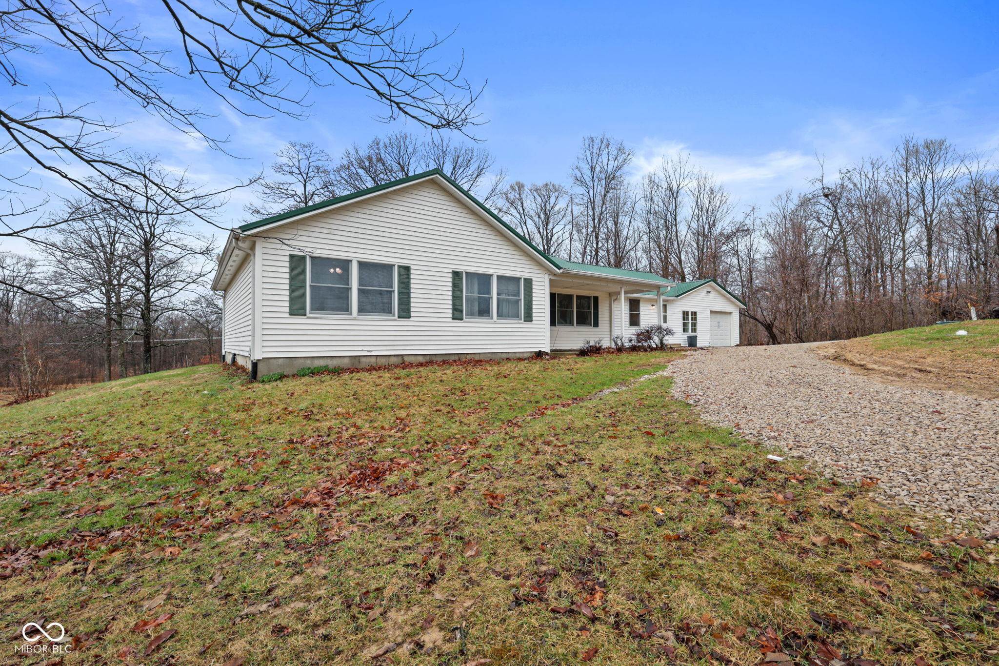 7373 Locust Lake Road Spencer, IN 47460 - Photo 4 of 61