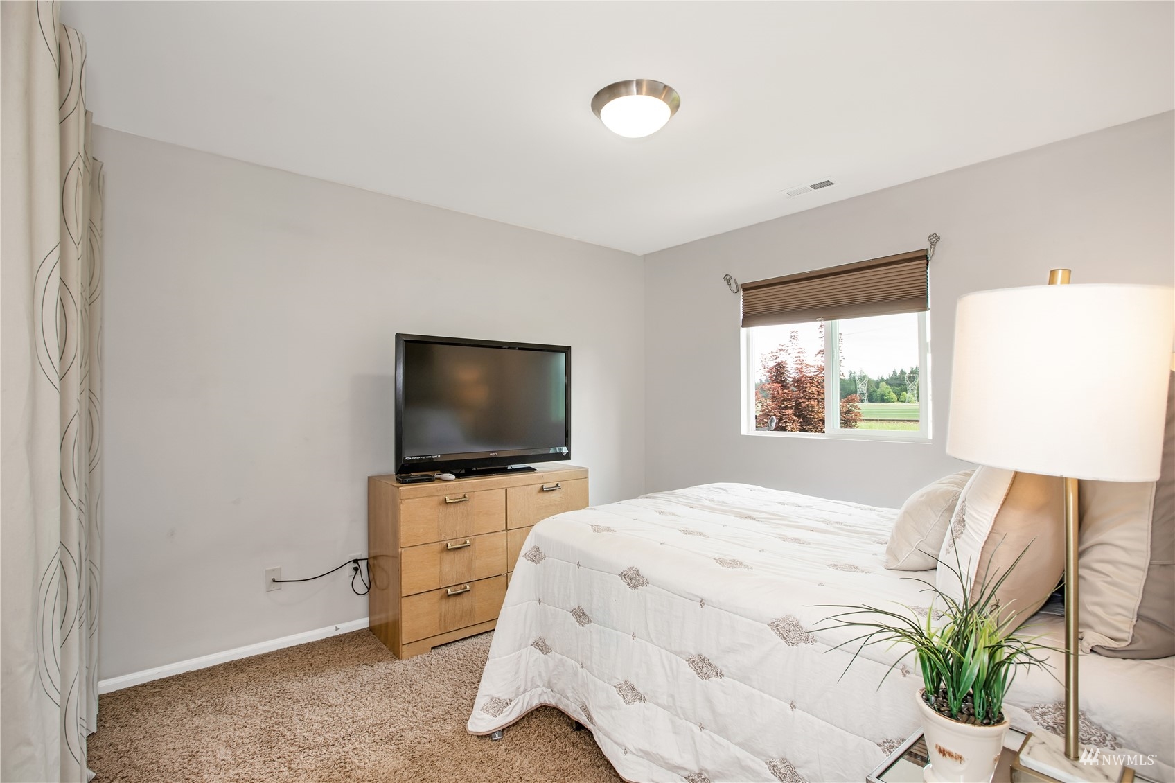 7325 Radius Loop Southeast Lacey, WA 98513 - Photo 11 of 25 Gallery Image 11