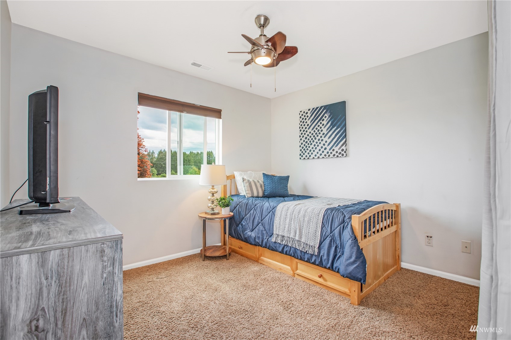 7325 Radius Loop Southeast Lacey, WA 98513 - Photo 12 of 25 Gallery Image 12