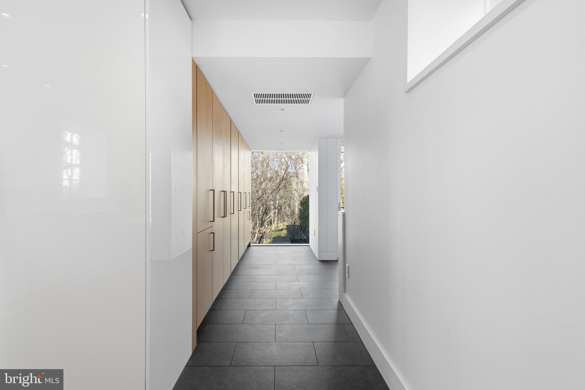 99 East Bells Mill Road Philadelphia, PA 19118 - Photo 22 of 70