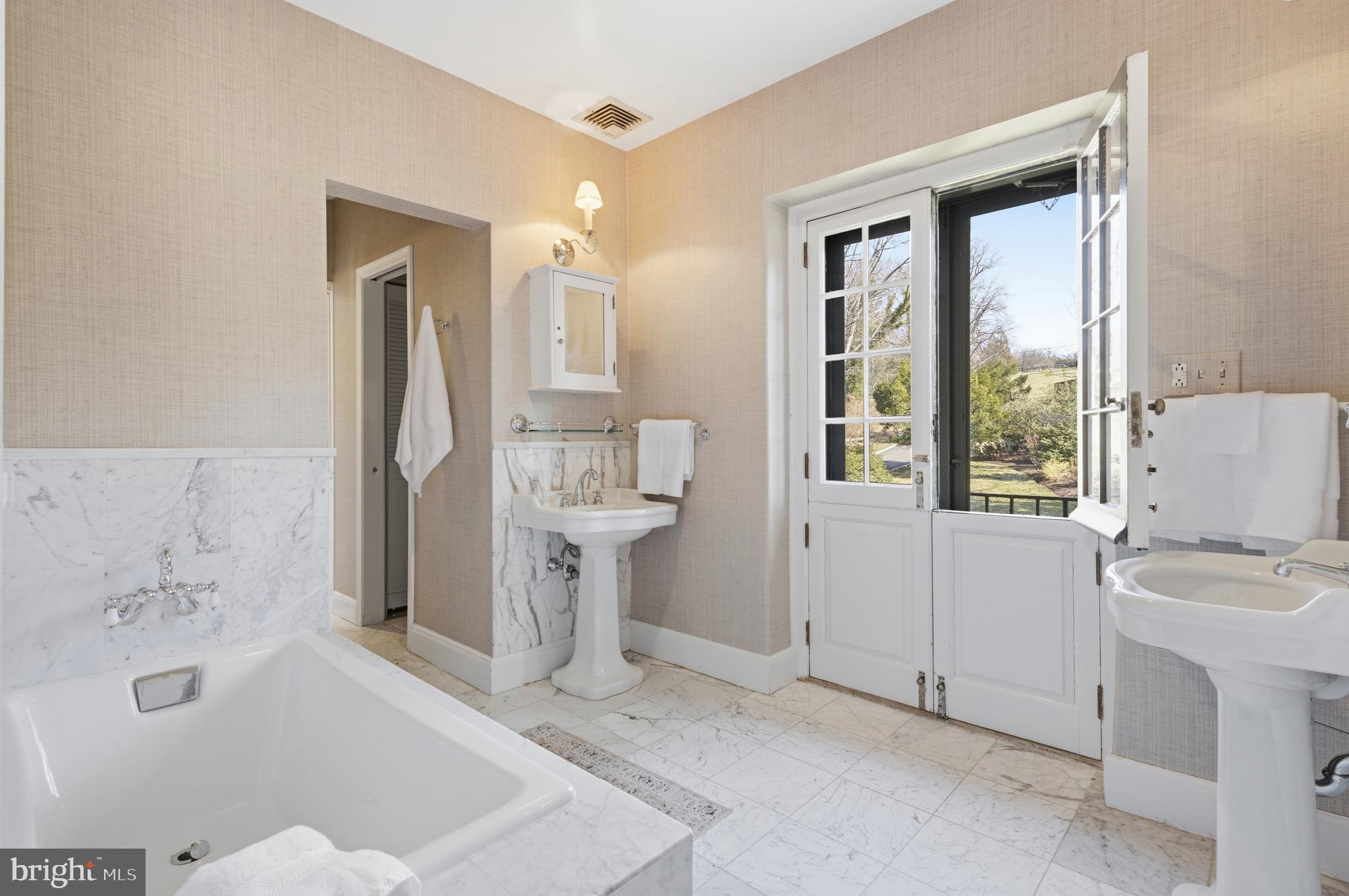 99 East Bells Mill Road Philadelphia, PA 19118 - Photo 38 of 70