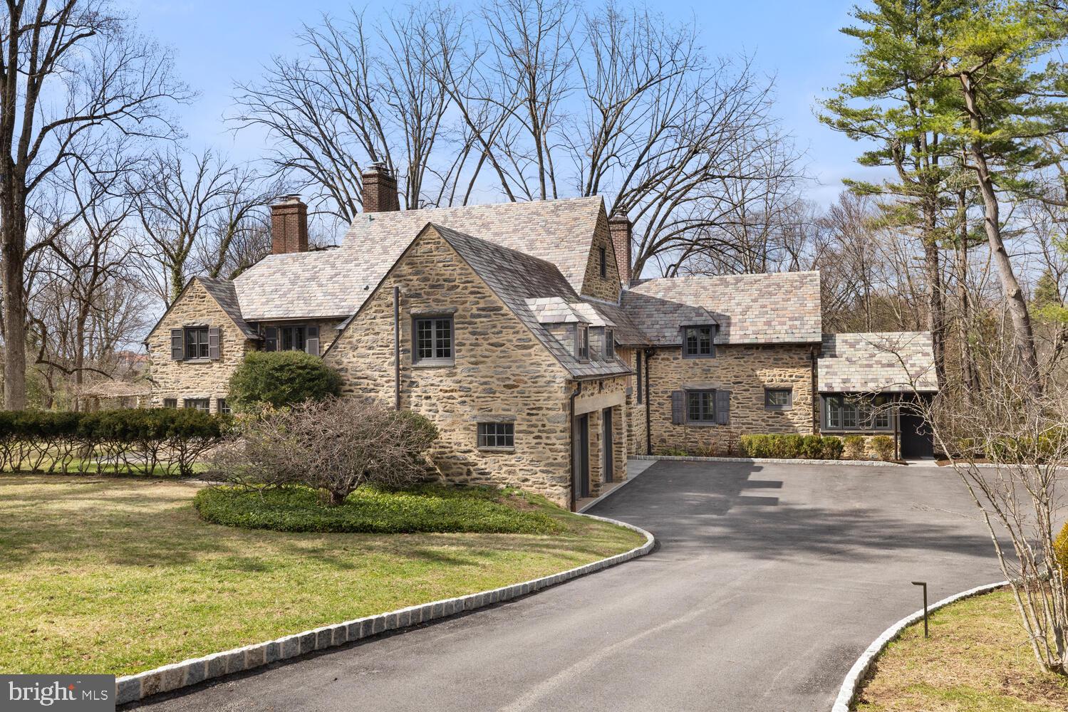 99 East Bells Mill Road Philadelphia, PA 19118 - Photo 4 of 70