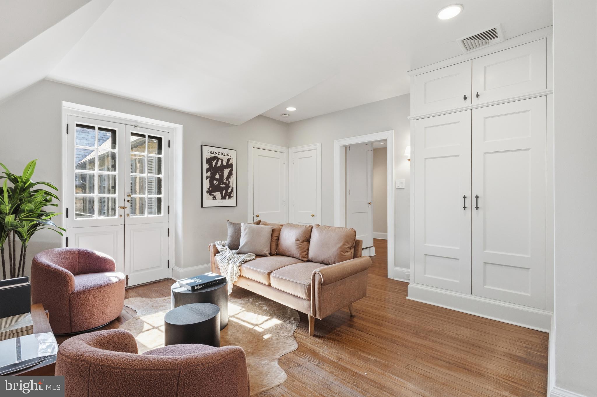 99 East Bells Mill Road Philadelphia, PA 19118 - Photo 41 of 70