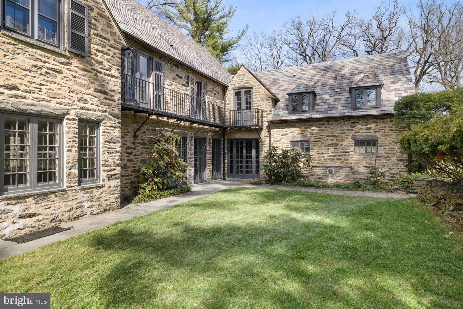 99 East Bells Mill Road Philadelphia, PA 19118 - Photo 7 of 70