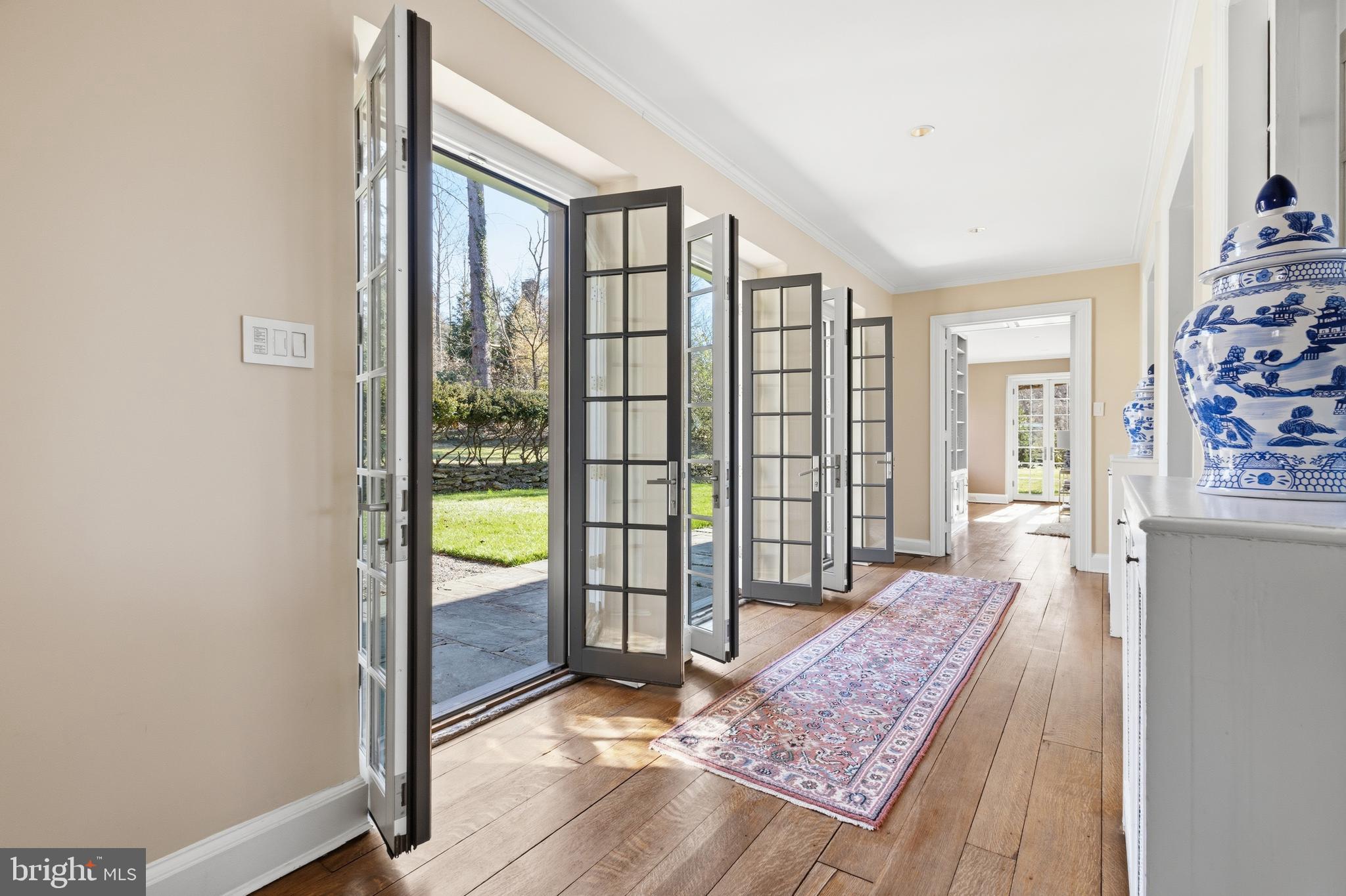 99 East Bells Mill Road Philadelphia, PA 19118 - Photo 8 of 70