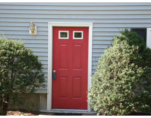 16 Anchorage Road Franklin, MA 02038 - Photo 12 of 14 Gallery Image 12
