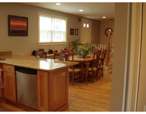 16 Anchorage Road Franklin, MA 02038 - Photo 5 of 14 Gallery Image 5