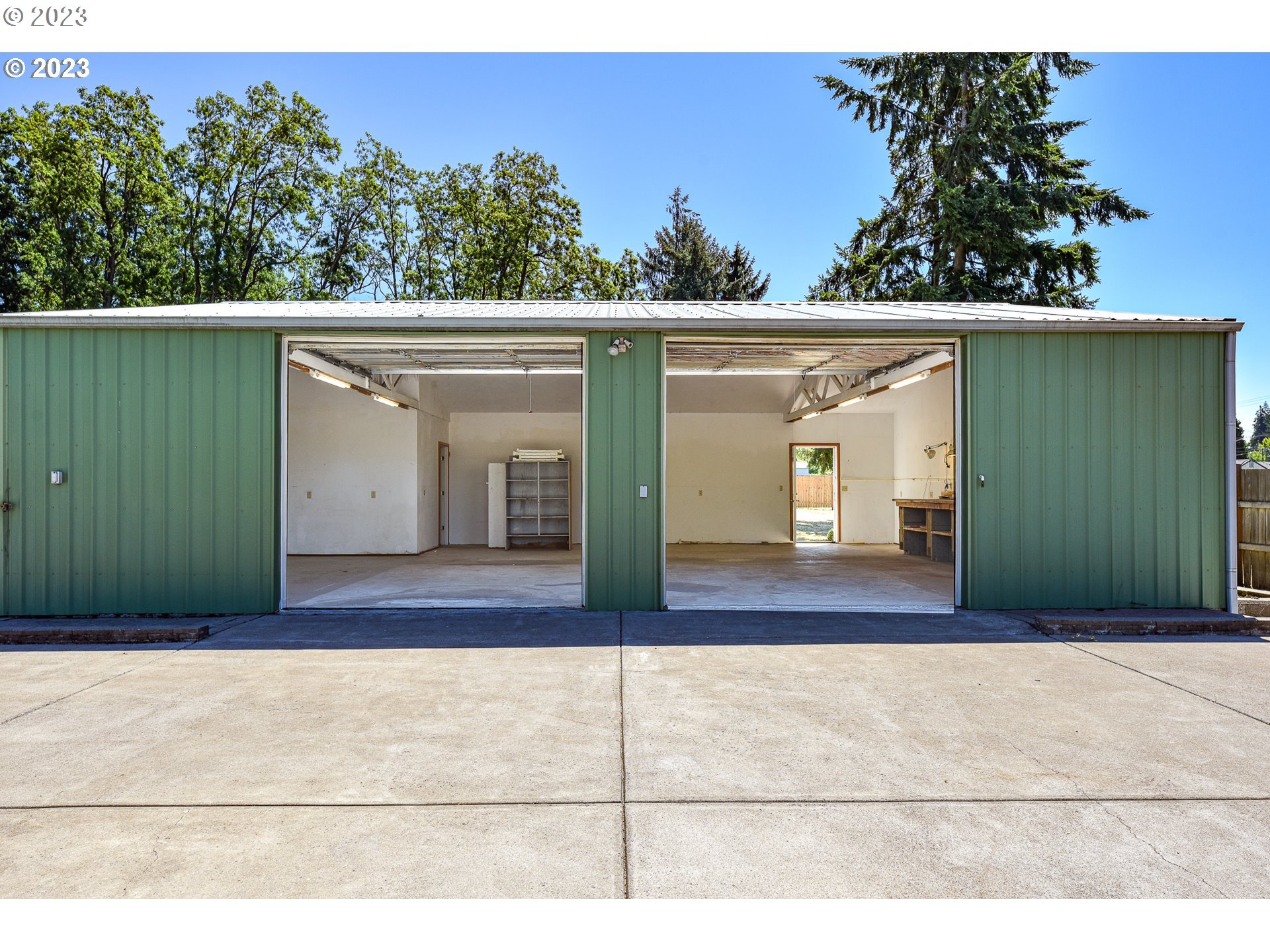 738 West N Street, Unit 2 Springfield, OR 97477 - Photo 1 of 9