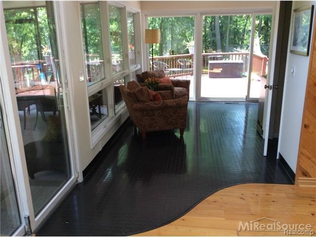 53289 Baker Road Chesterfield, MI 48047 - Photo 12 of 42