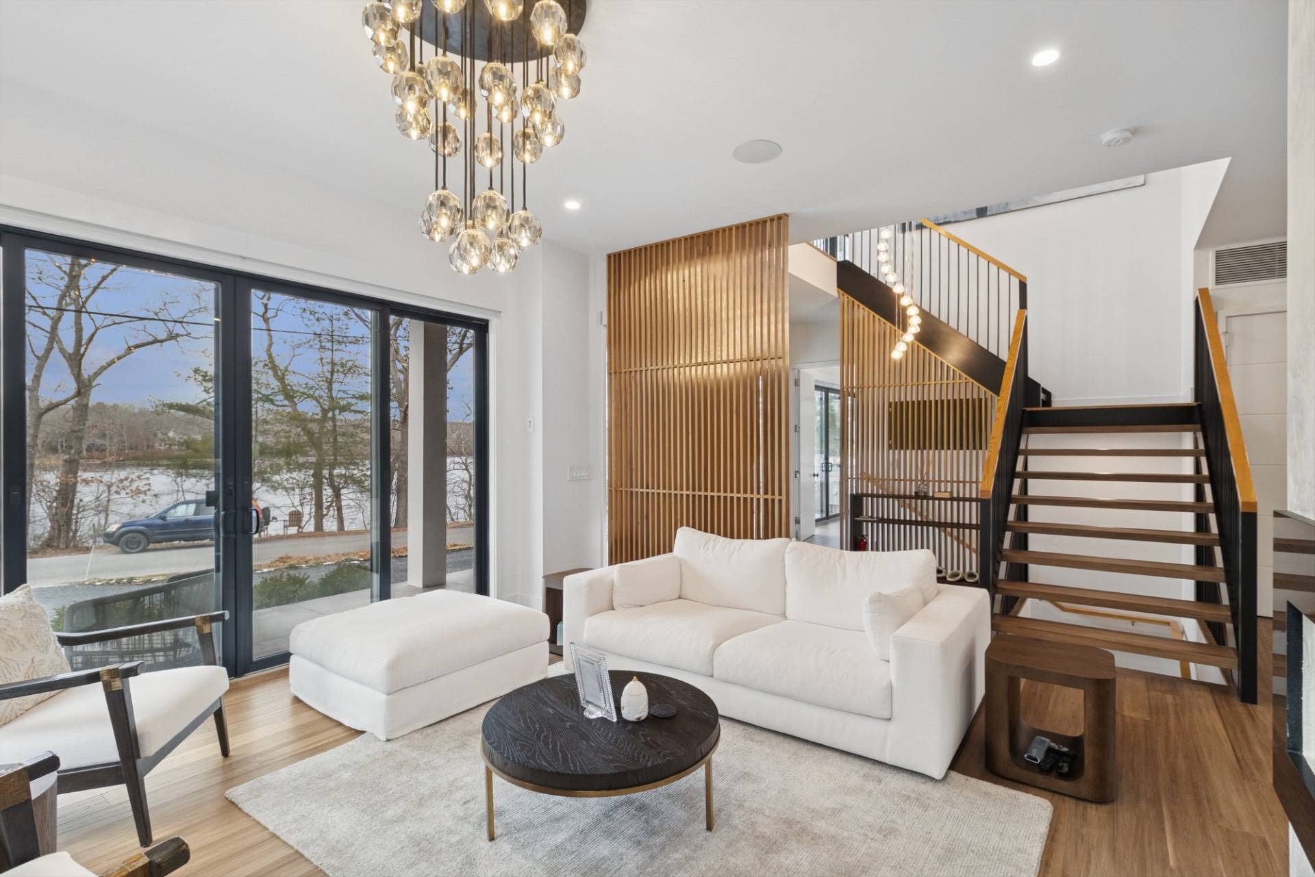 124 Big Fresh Pond Road Southampton, NY 11968 - Photo 17 of 40