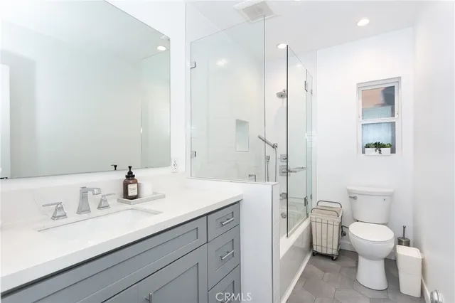 $7,000 | 5629 Natick Avenue, Van Nuys, CA 91411