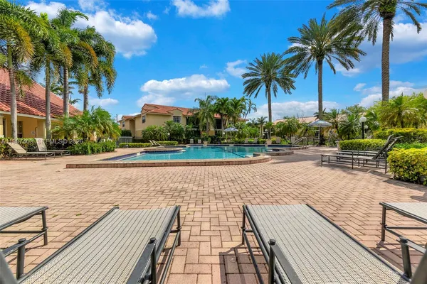 $2,000 | 1247 Southwest 46th Avenue, Unit 1314, Pompano Beach, FL 33069