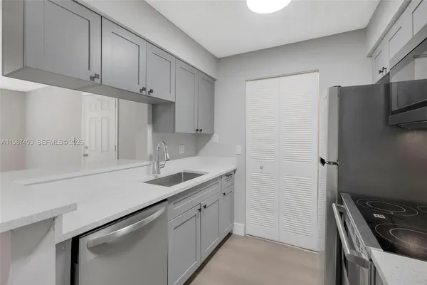 $2,000 | 1247 Southwest 46th Avenue, Unit 1314, Pompano Beach, FL 33069