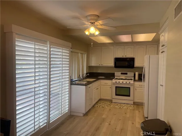 $2,300 | 1208 Hogan Avenue, Banning, CA 92220