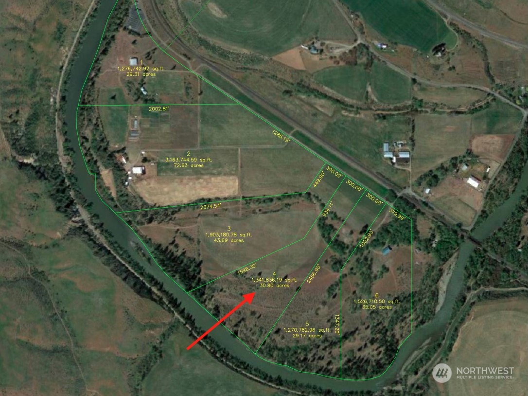 1250 Dudley Road, Unit 4, Thorp, WA 98946 Compass