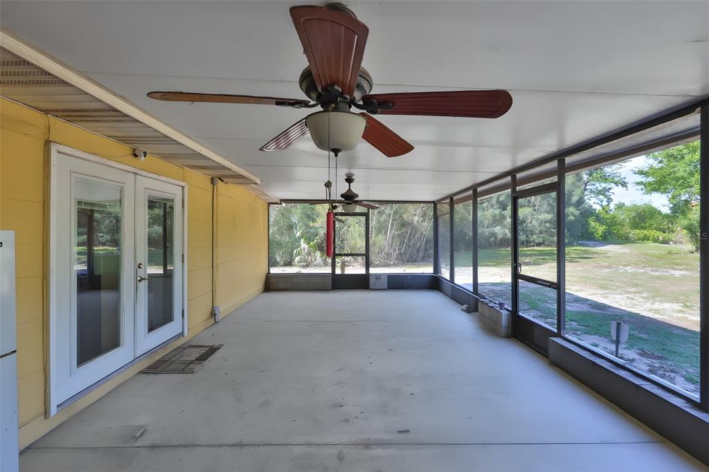 14451 Highland Road Wimauma, FL 33598 - Photo 11 of 80