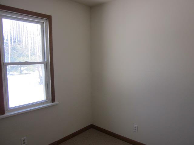 2000 Lakeside Road Erie, MI 48133 - Photo 9 of 14 20394460-8.JPG