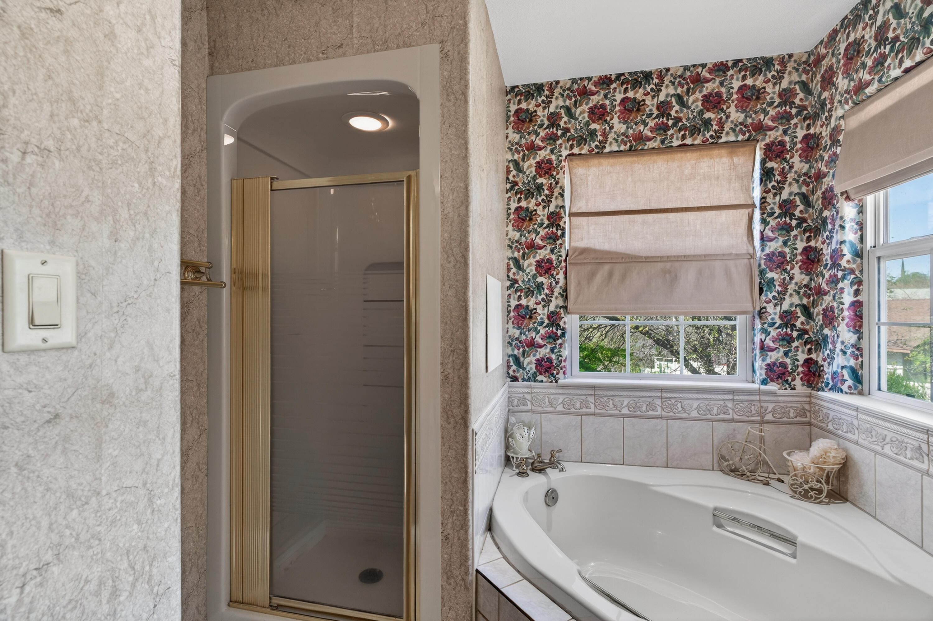 5536 Trish Court Redding, CA 96003 - Photo 24 of 43 5536 Trish Ct, Redding -05650