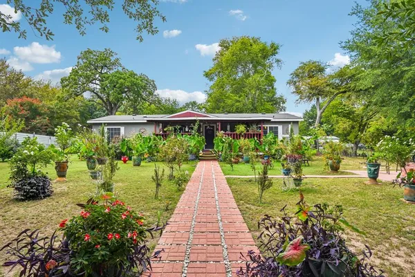 $310,000 | 29275 Farm To Market 429, Terrell, TX 75161