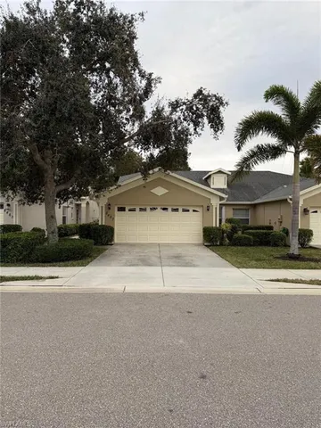 $440,000 | 8467 Ibis Cove Circle, Unit M678, Naples, FL 34119