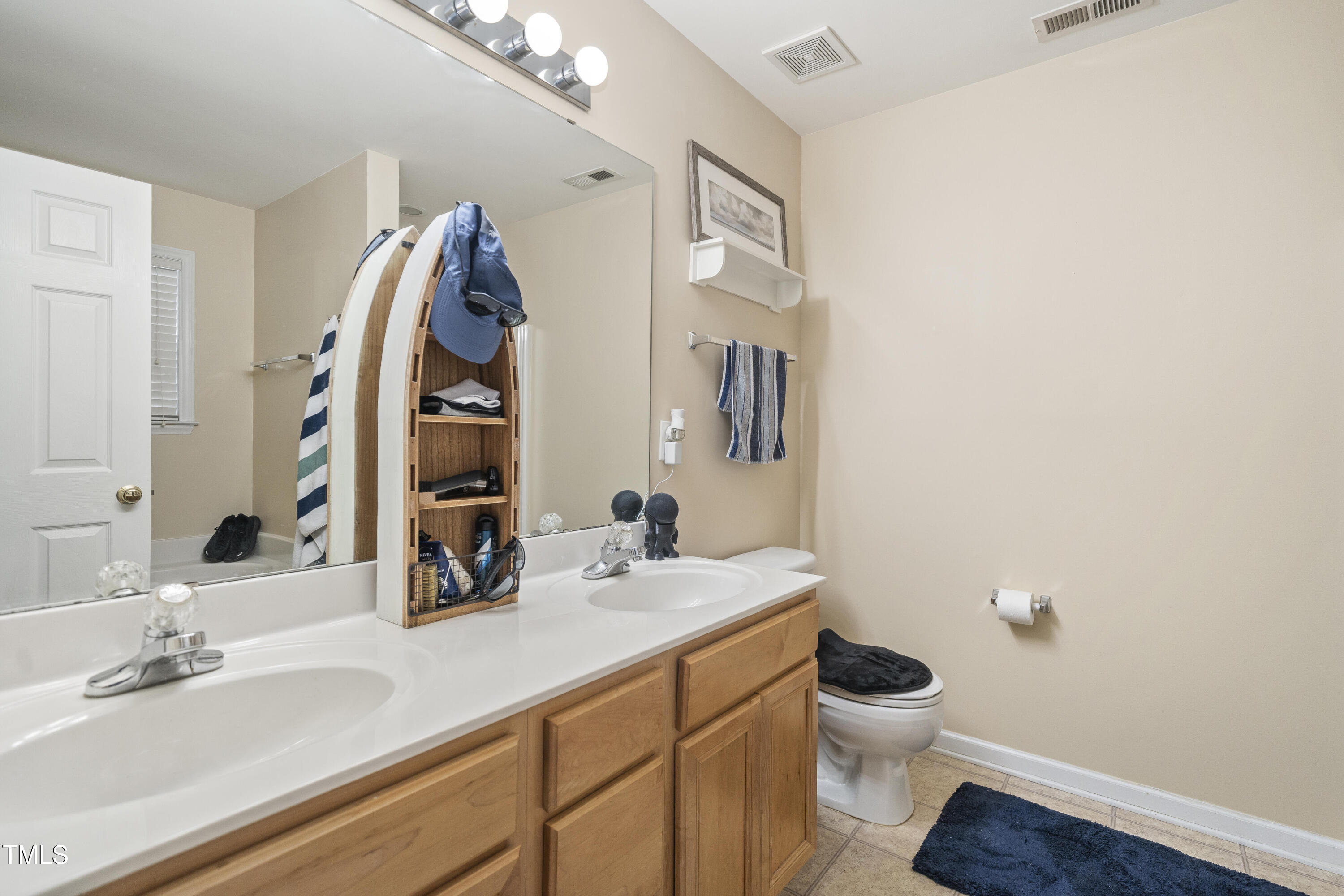 2004 Summer Shire Way Raleigh, NC 27604 - Photo 20 of 24 20