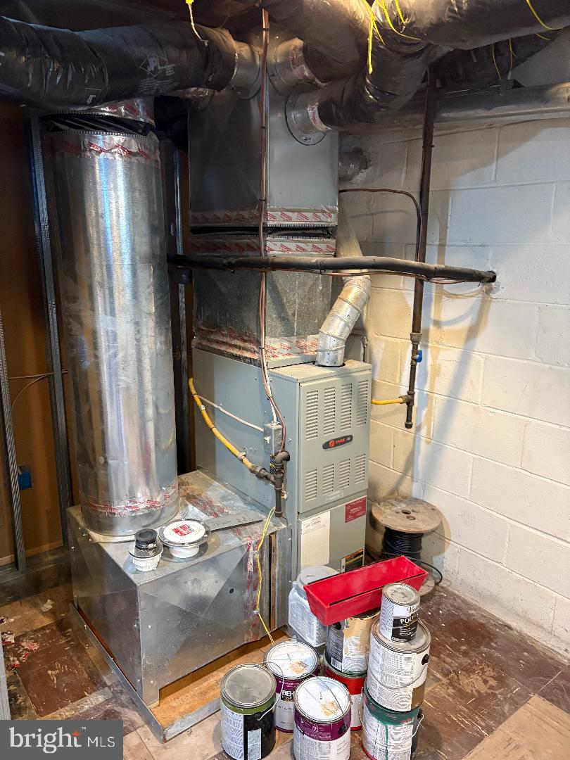 2703 Creston Road Baltimore, MD 21222 - Photo 7 of 7