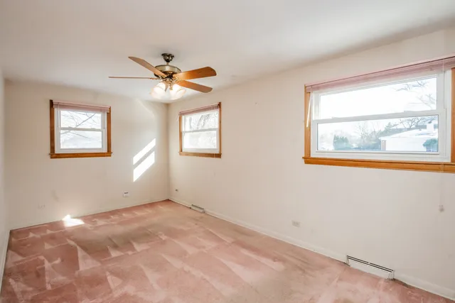 $675,000 | 3843 Springdale Avenue, Glenview, IL 60025