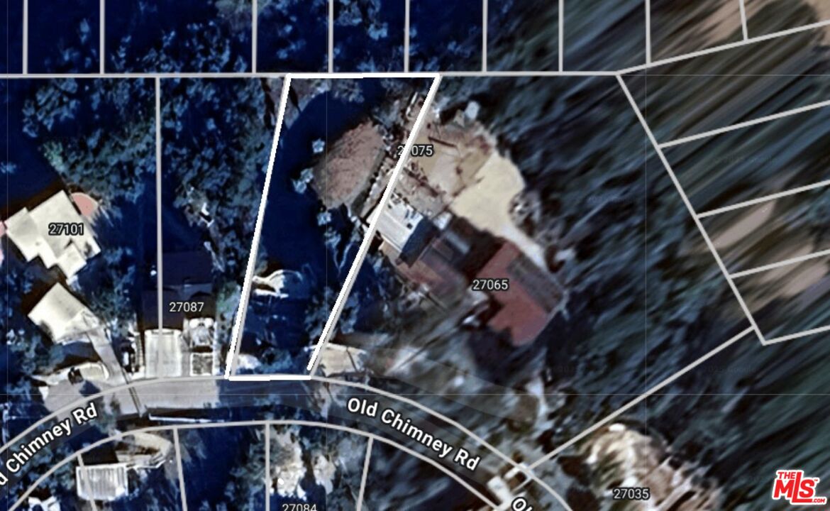 27081 Old Chimney Road Malibu, CA 90265 - Photo 5 of 5