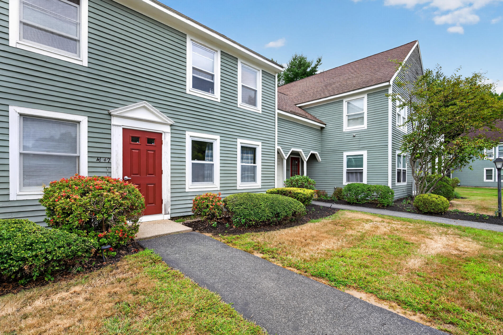 44 Farmgate Road, Unit 44 South Berwick, ME 03908 - Photo 22 of 26 44 Farm Gate South Berwick-4