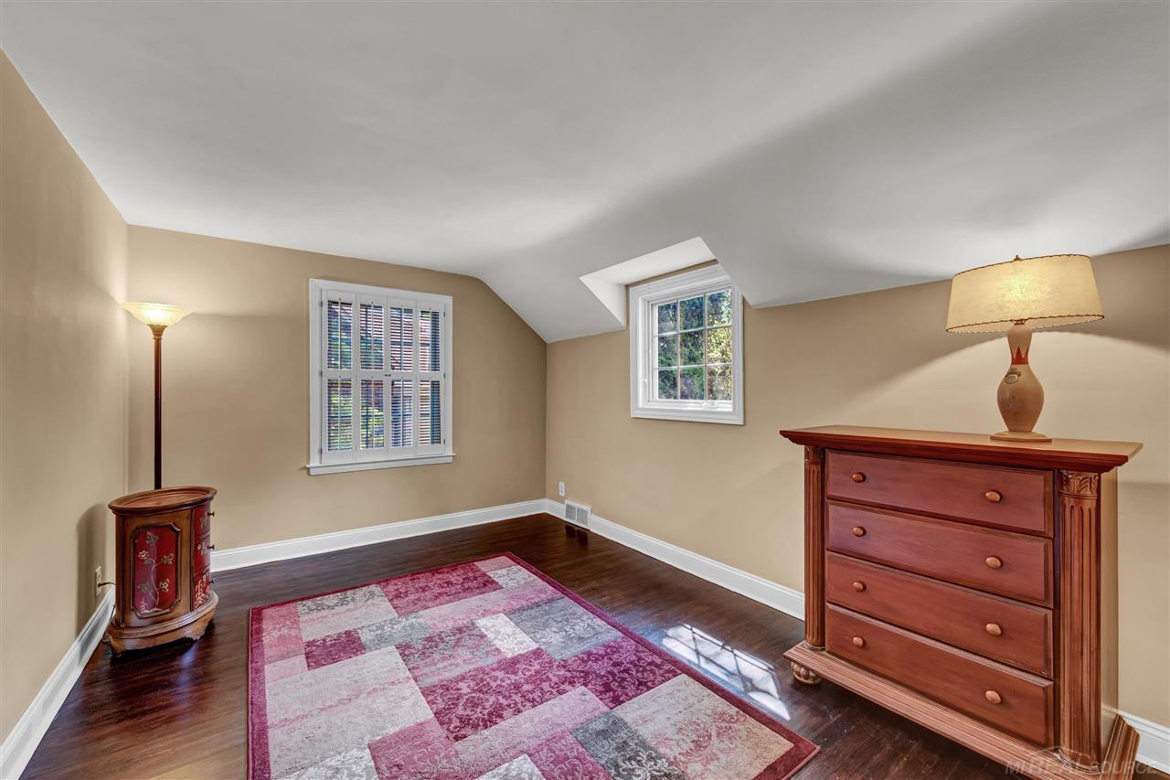 255 Moross Road Grosse Pointe, MI 48236 - Photo 22 of 45 50059730-21.JPG