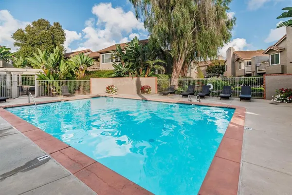 $689,000 | 930 Via Mil Cumbres, Unit 170, Solana Beach, CA 92075