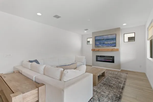 $4,750 | 20166 West Roma Avenue, Avondale, AZ 85392