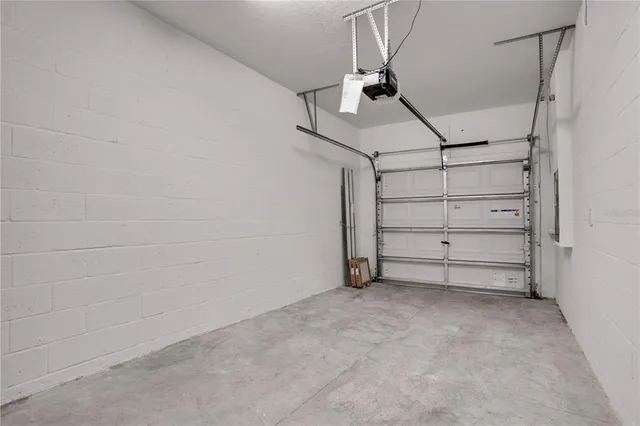 $2,099 | 212 27th Street Southeast, Ruskin, FL 33570