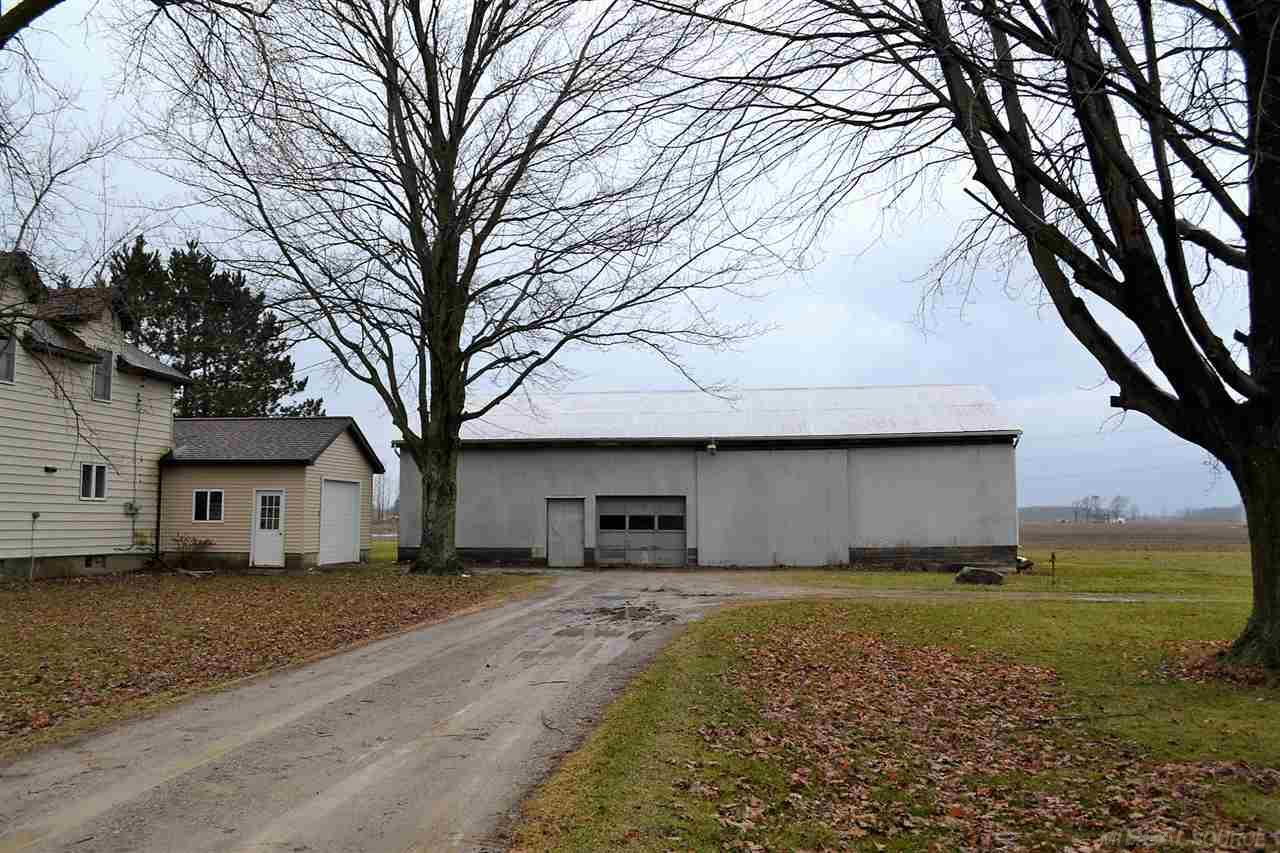 2395 Booth Road Deckerville, MI 48427 - Photo 2 of 16 31366519-1.JPG