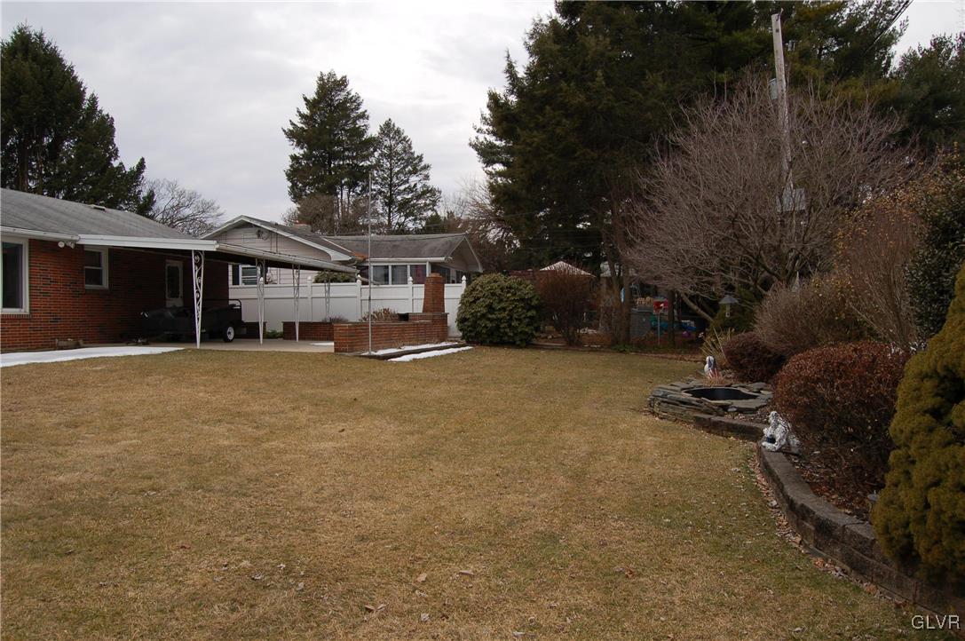 1309 Overlook Road Whitehall, PA 18052 - Photo 27 of 33 Gallery Image 27