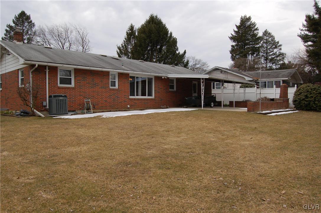 1309 Overlook Road Whitehall, PA 18052 - Photo 29 of 33 Gallery Image 29