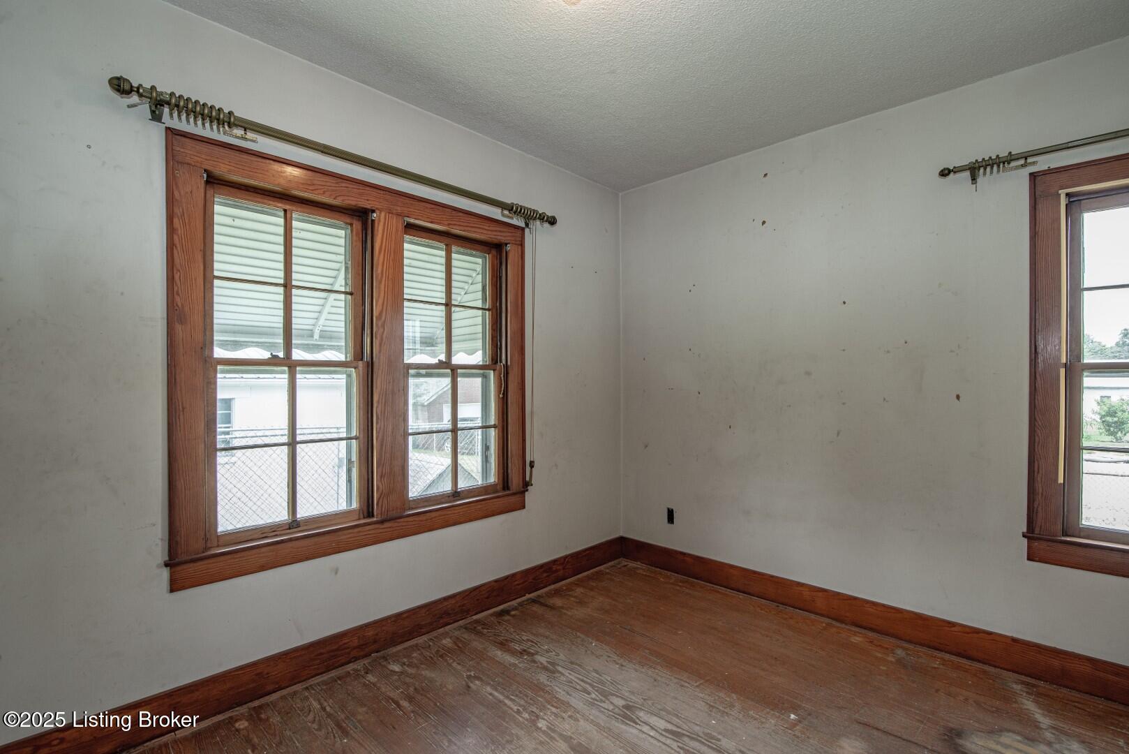 619 South Wilson Road Radcliff, KY 40160 - Photo 27 of 65 619 S Wilson Rd-27