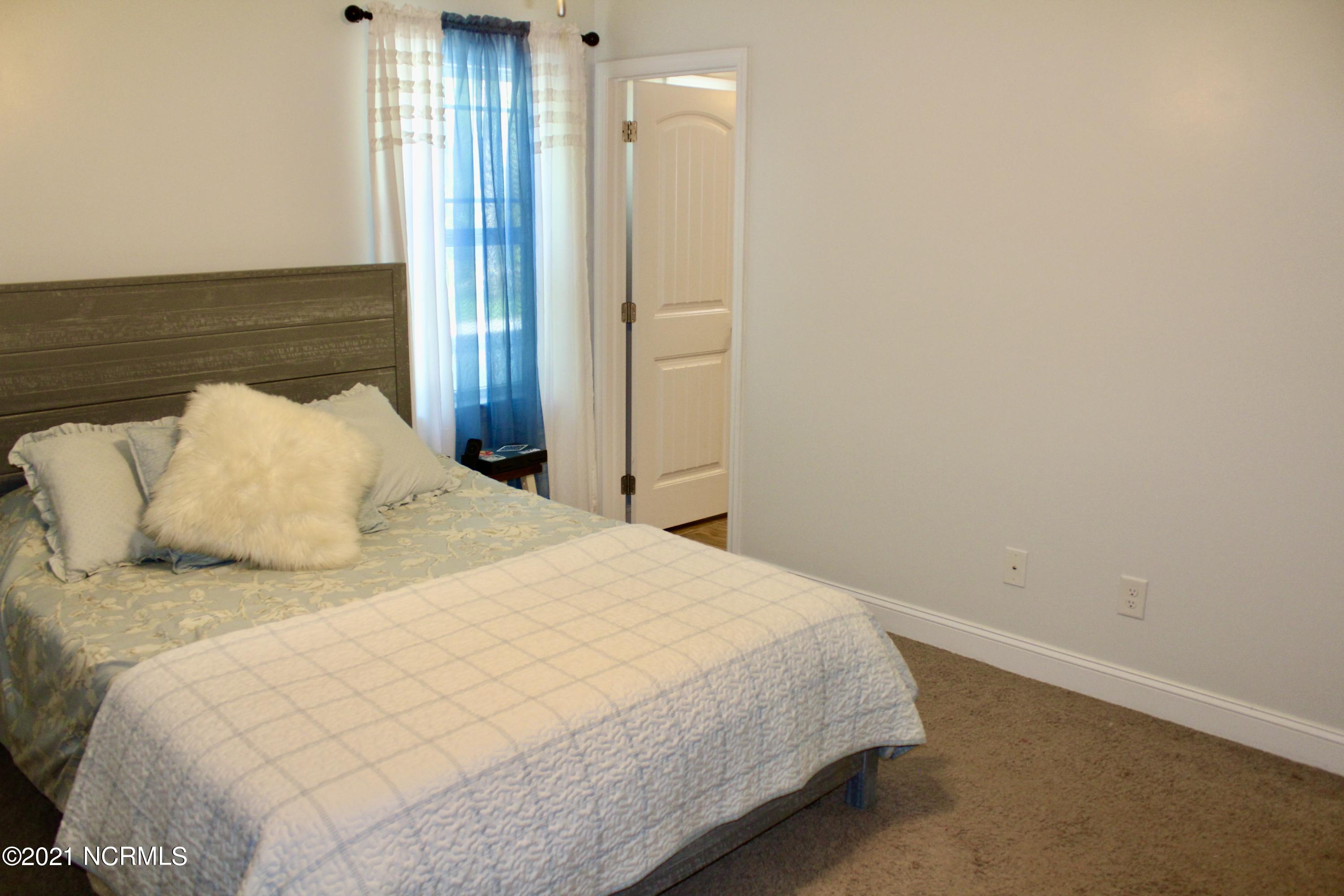 1240 Watts Landing Road Hampstead, NC 28443 - Photo 9 of 18 C6446640-A398-4BF1-8D6C-E101044B38D3_1_2