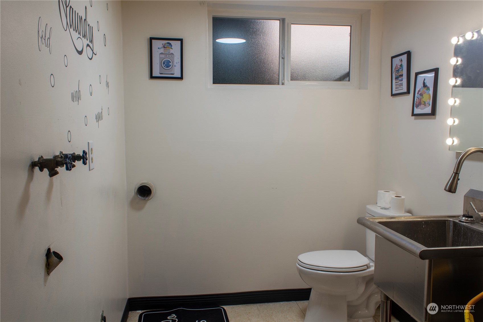 1808 Edmonds Way Southeast Renton, WA 98058 - Photo 22 of 27 Gallery Image 22